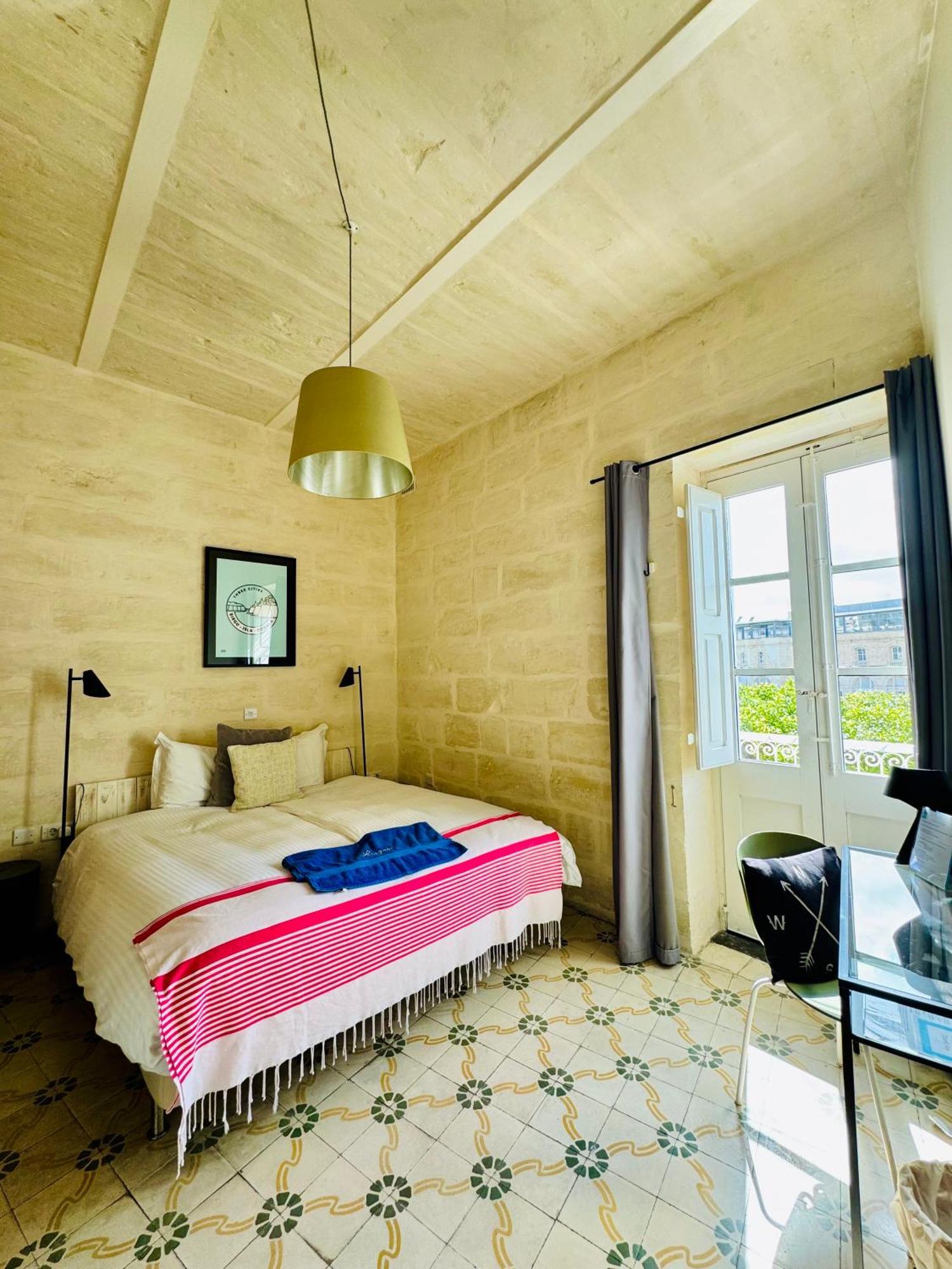 Nelli'S B&B Cospicua Extérieur photo