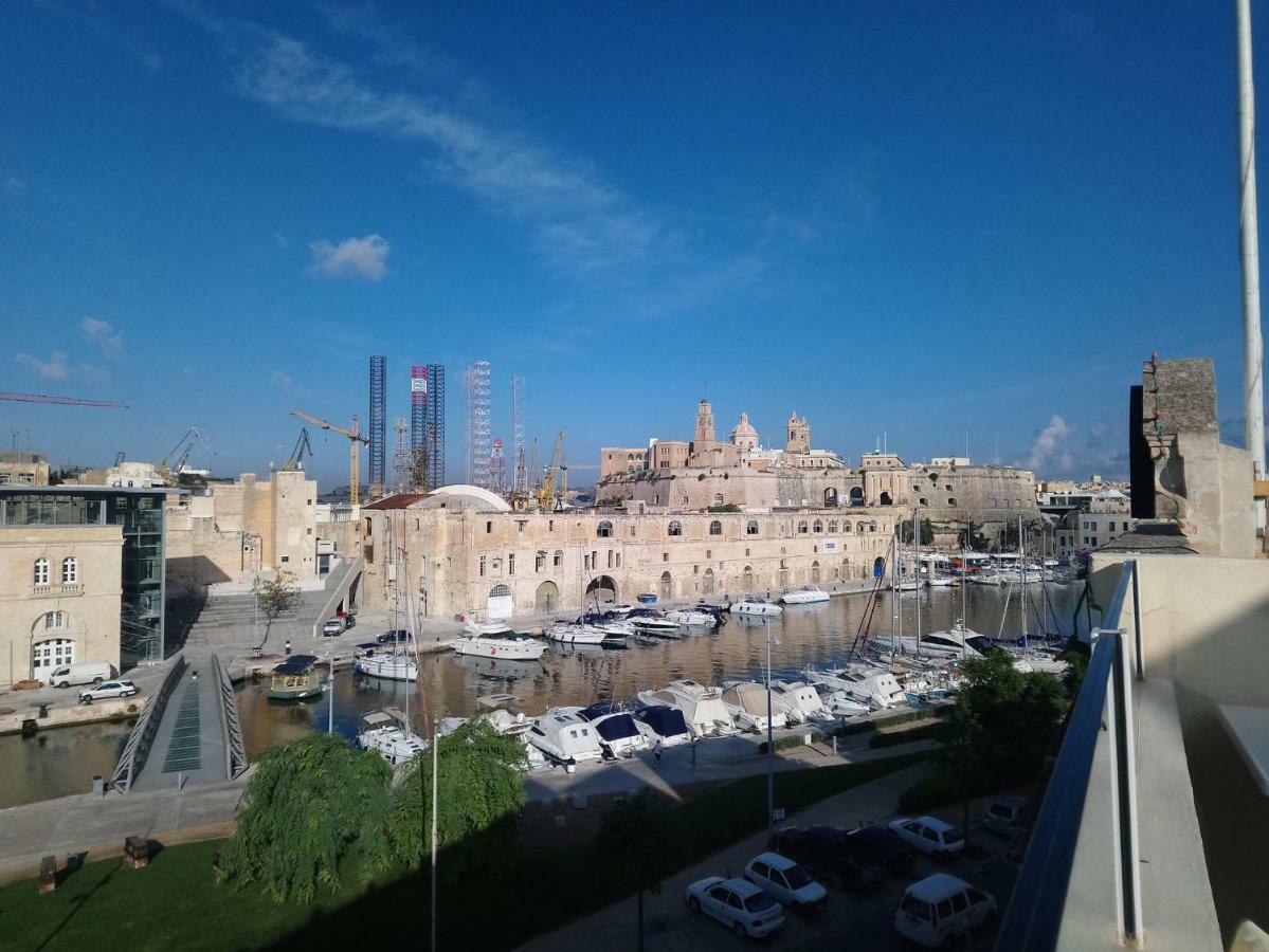 Nelli'S B&B Cospicua Extérieur photo